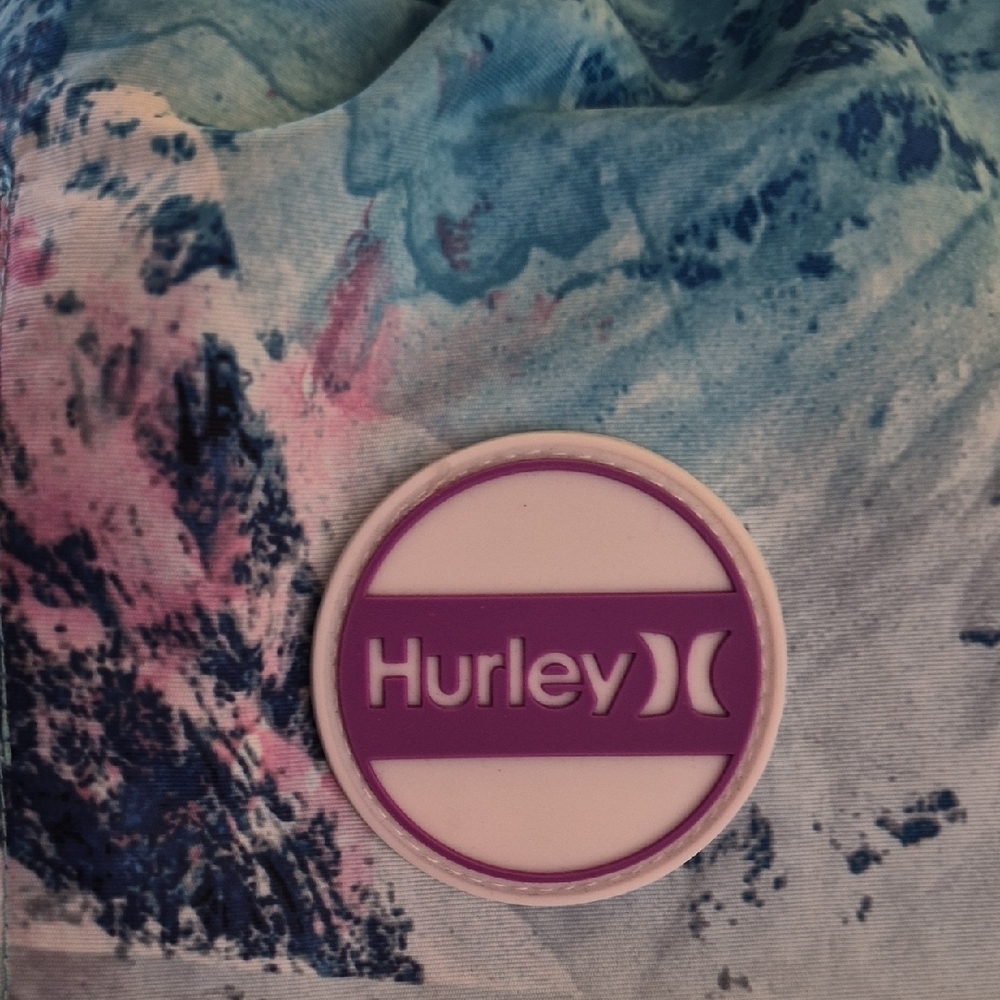 Hurley Blue and Pink Mountain Print Raincoat - Picture 12 of 14